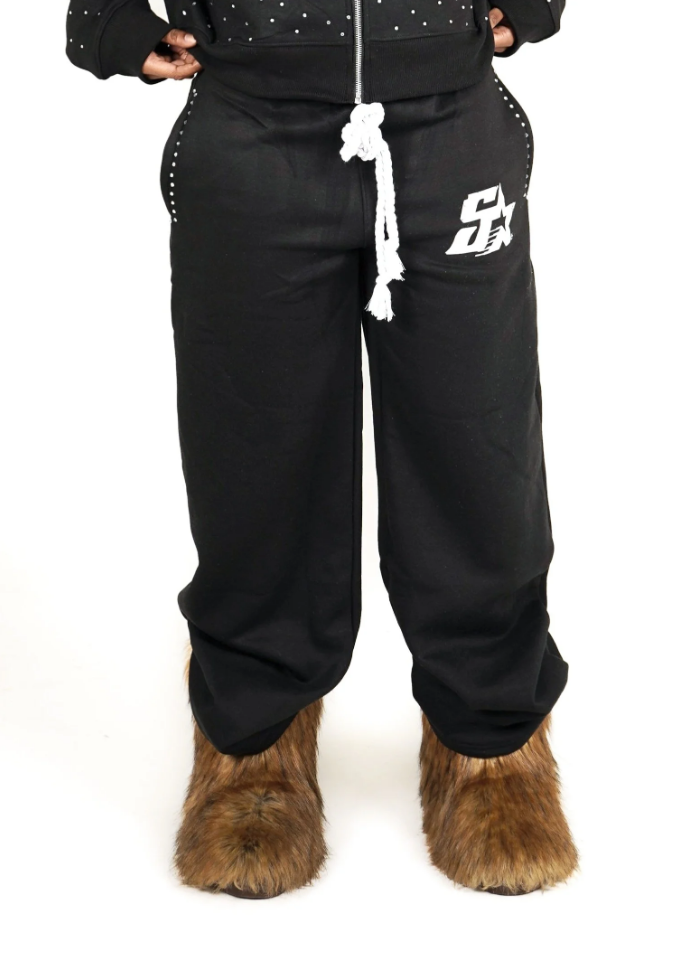 5STAR RHINESTONE SWEATS BLACK